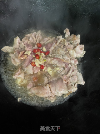 韭菜香干炒肉片步骤6