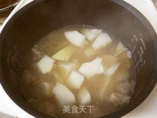 咸肉炖萝卜毛芋步骤5