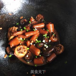 香菇炖猪尾巴步骤9