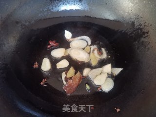 香菇木耳烧千张步骤4