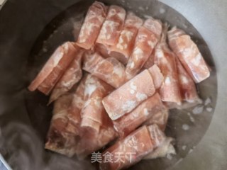 黑胡椒酱炒牛肉卷步骤1