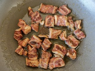 胡萝卜西兰花梗炒牛仔骨步骤8
