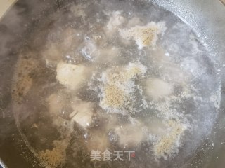 羊肚菌烧排骨步骤3