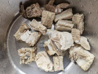 羊肚菌烧排骨步骤4