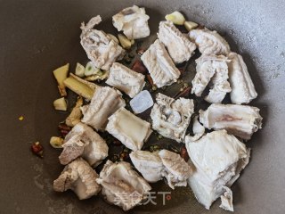 羊肚菌烧排骨步骤6