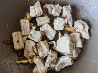 羊肚菌烧排骨步骤7