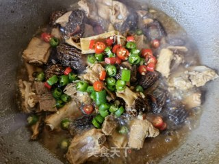 羊肚菌烧排骨步骤17