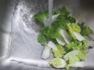 风干肉炒黄心菜步骤2
