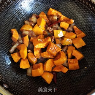 五花肉炖南瓜步骤4