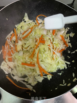 包菜鸡蛋炒红薯粉步骤7