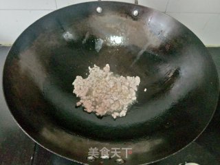 肉末生菜步骤2
