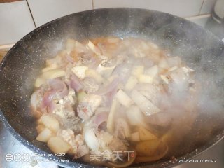 红烧萝卜焖羊肉步骤9