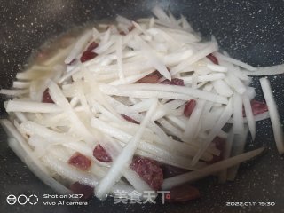 香肠烧萝卜步骤4