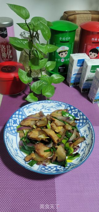 青蒜洋葱炒腊肉步骤11