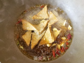 炸豆腐烩油菜苗步骤6