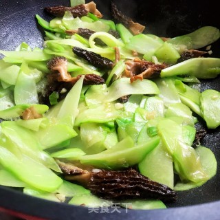 羊肚菌炒佛手瓜步骤10