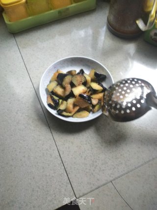 减油地三鲜步骤7
