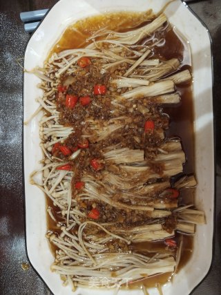 蒜蓉金针菇步骤4
