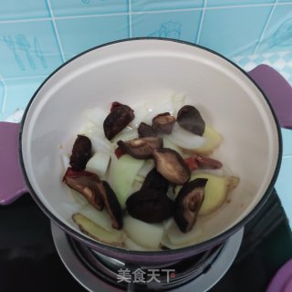 香菇辣子鸡步骤9