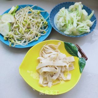 蔬菜炖鱼头步骤3