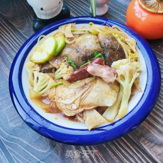 蔬菜炖鱼头步骤17