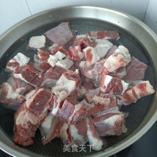 白萝卜炖牛腩步骤2