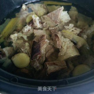 白萝卜炖牛腩步骤8