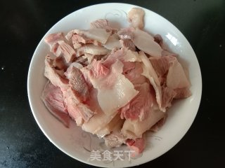胡萝卜炒回锅肉步骤4