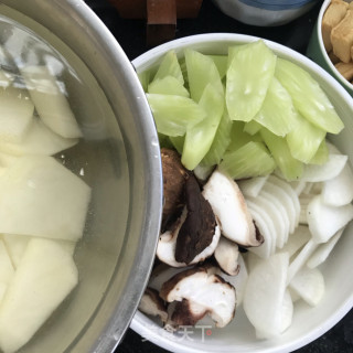 香辣时蔬干锅步骤4