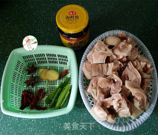 酱焖羊头肉步骤1