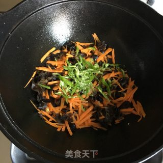 木耳炒胡萝卜步骤6