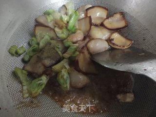 腊肉炖豆角步骤4