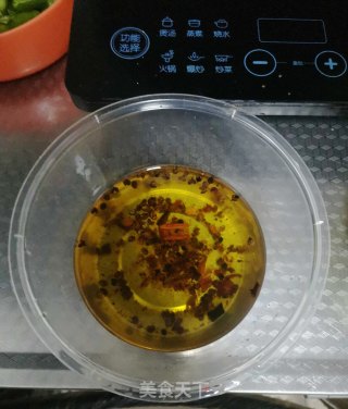 番茄浓汤汆肉片步骤4