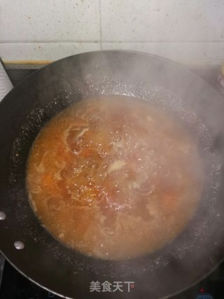 番茄浓汤汆肉片步骤7