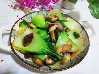 腊肉炒香菇油菜步骤5