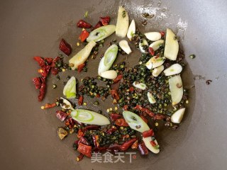 豆芽平菇煮毛肚步骤7