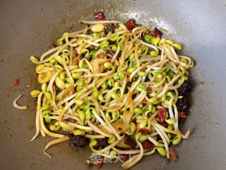 豆芽平菇煮毛肚步骤11