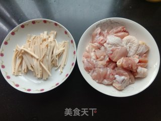 麻辣水煮鸡腿步骤1