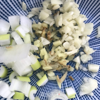 包菜炒红薯粉步骤5