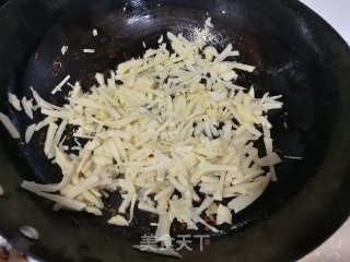 雪菜冬笋炒肉丝步骤7