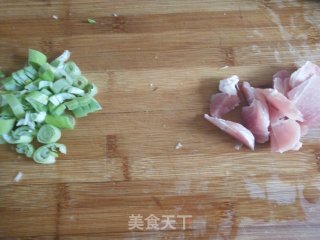 白玉菇炒肉步骤2
