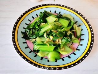 虾皮炒油菜步骤5