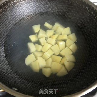 孜然土豆步骤1