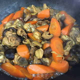 香菇胡萝卜烧鸡腿步骤9