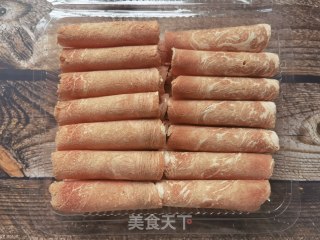 白菜粉条炖羊肉卷步骤1 白菜粉条炖羊肉卷步骤1