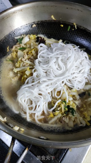 东北酸菜渍粉条步骤7
