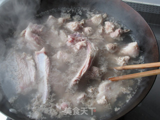 胡萝卜山药炖羊肉步骤2