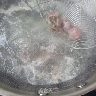 腊肠鸡蛋炒荷兰豆步骤3
