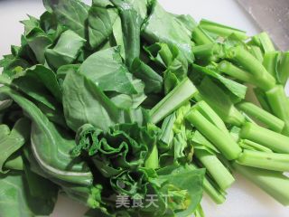干贝烧油菜蕻煮粉丝步骤2