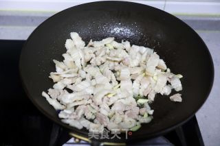 辣椒豆腐干小炒肉步骤5